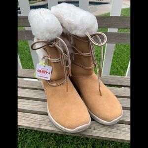 Skechers suede leather winter boots NWT